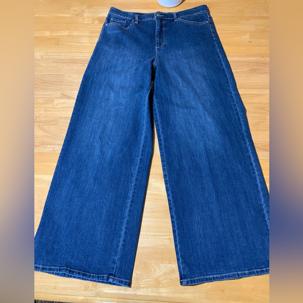 Gloria Vanderbilt Amanda Fit Wide-leg Jeans